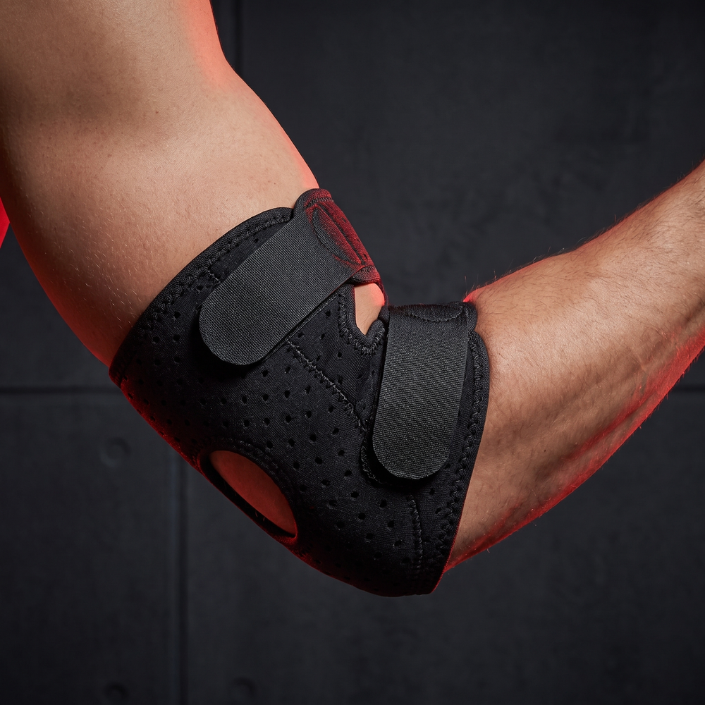 Adjustable Elbow Compression Sleeve Elbow Brace Support for Tennis Golfer Elbow Pain Relief Men Women Gym Fitness Recovery Sleeve