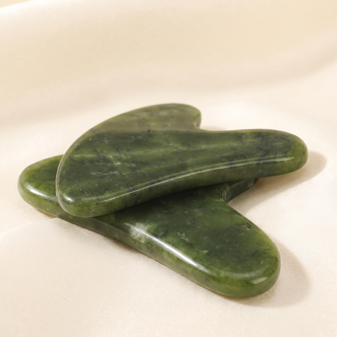 Professional Jade Gua Sha Scraping Tool Heart Shape Natural Jade Stone Face Neck Body Massage Scraper Skin Therapy Recovery Tool